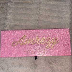 Brand new never used Amrezy pallete Anastasia Beverly Hills
